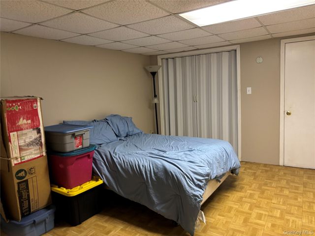 90 Madison Avenue, Westbury, NY 11590