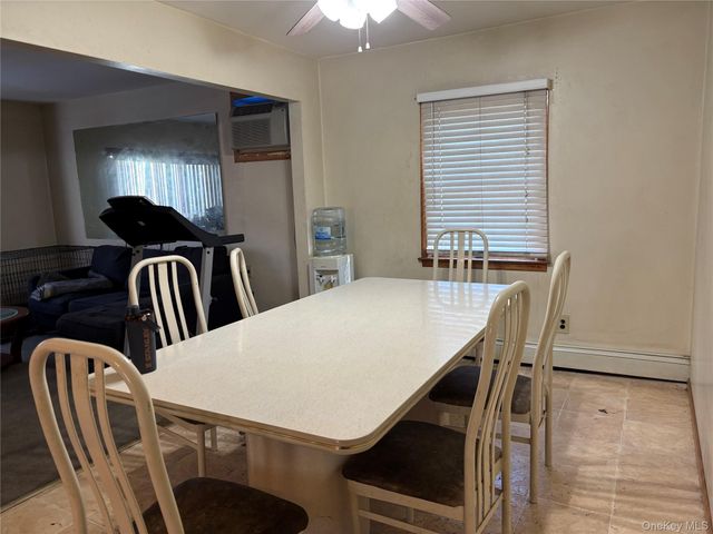 90 Madison Avenue, Westbury, NY 11590