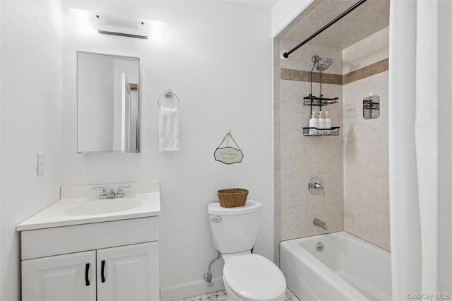 113 Duryea Avenue, Montauk, NY 11954