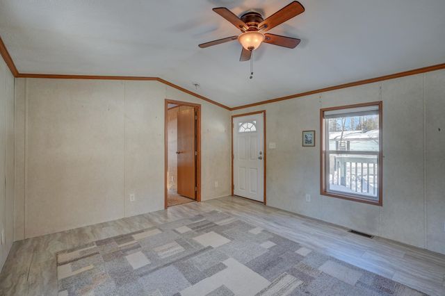 288 Lamplighter Drive, Conway, NH 03860