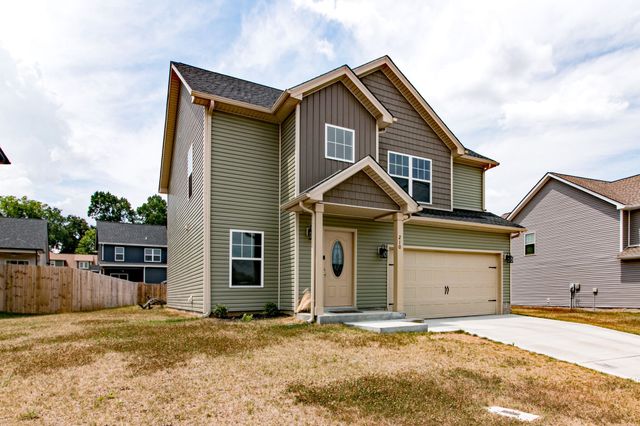 210 Geneva Ln, Clarksville, TN 37040