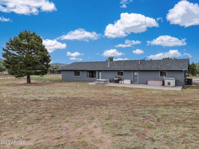 5545 E ATKINSON Road, Flagstaff, AZ 86004