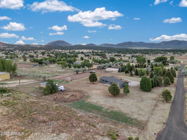 5545 E ATKINSON Road, Flagstaff, AZ 86004