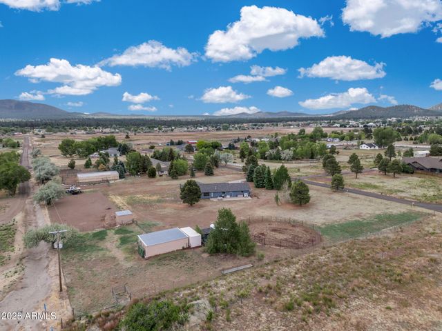 5545 E ATKINSON Road, Flagstaff, AZ 86004