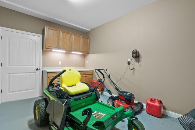 6406 CROOKED SWITCH, Columbia, MO 65201