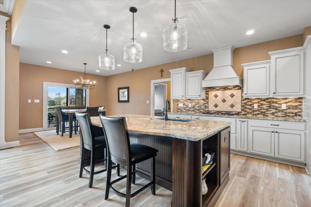 6406 CROOKED SWITCH, Columbia, MO 65201