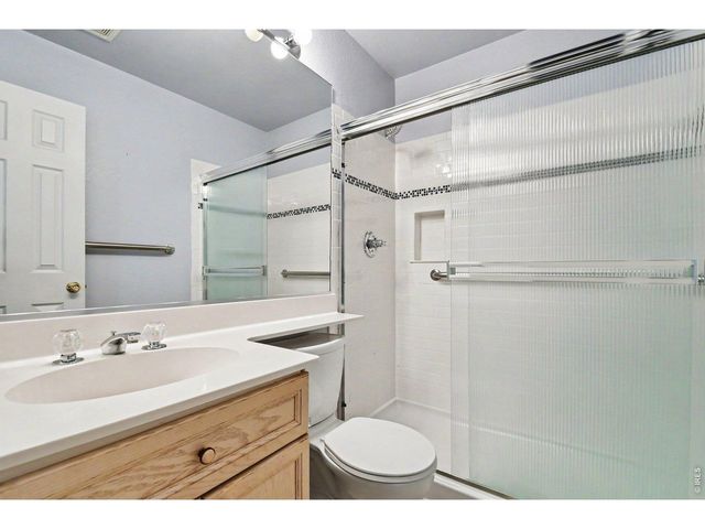 5124 W 11th St, Greeley, CO 80634