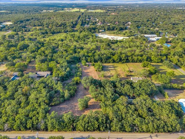 1709 Fox Lane, Burleson, TX 76028