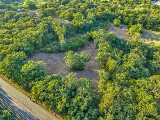 1709 Fox Lane, Burleson, TX 76028