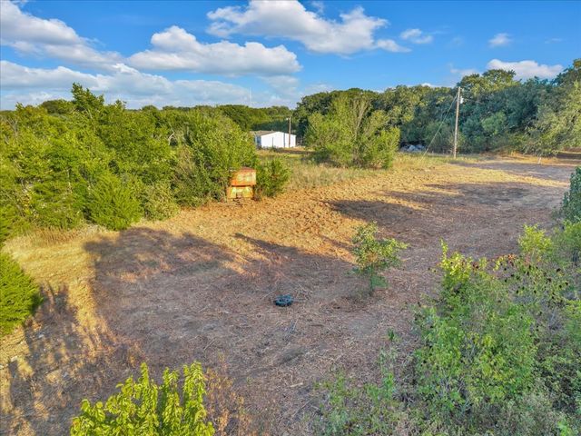 1709 Fox Lane, Burleson, TX 76028