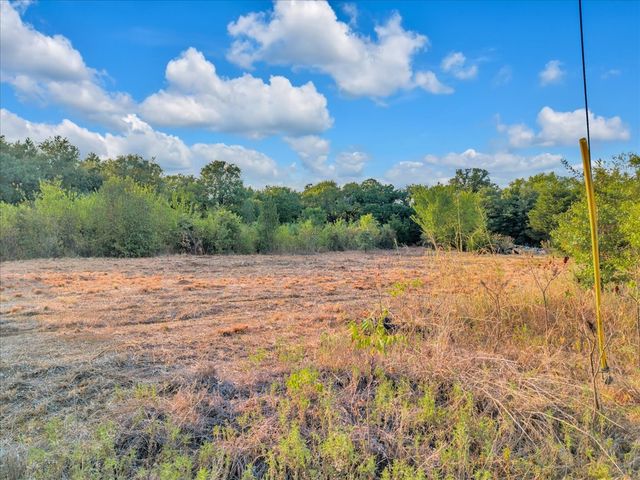 1709 Fox Lane, Burleson, TX 76028