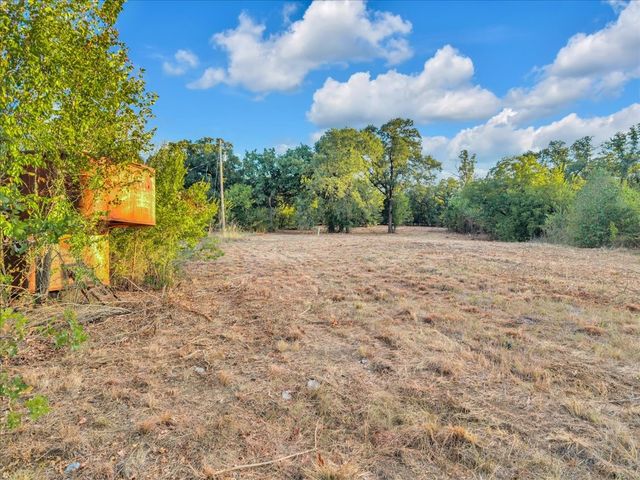 1709 Fox Lane, Burleson, TX 76028