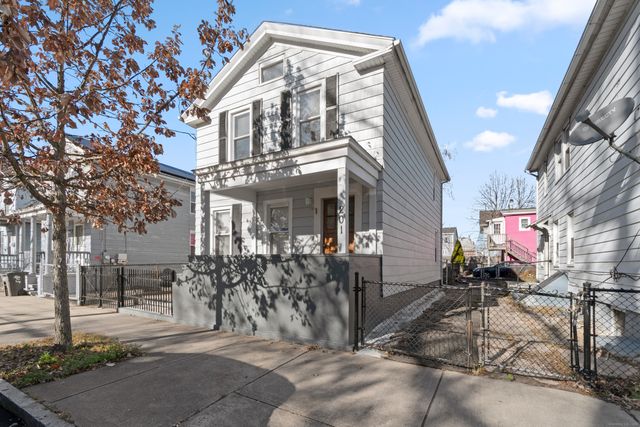 201 Portsea Street, New Haven, CT 06519