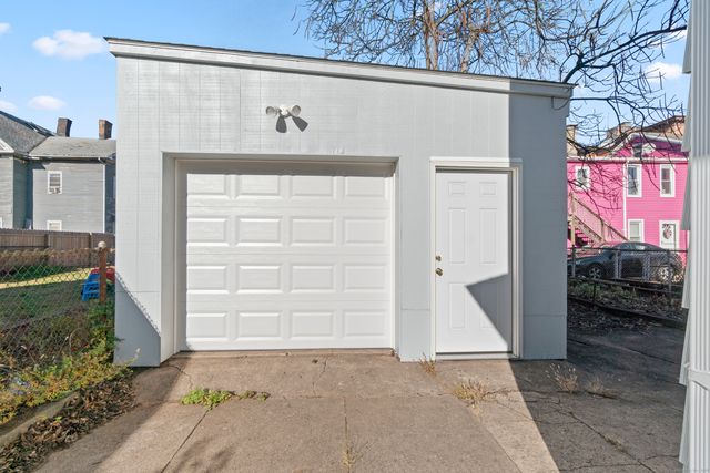 201 Portsea Street, New Haven, CT 06519