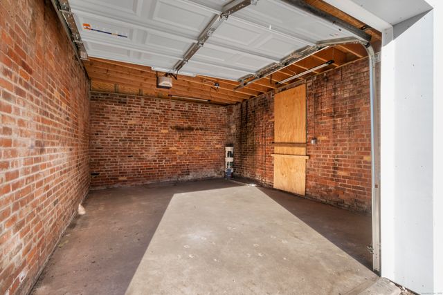 201 Portsea Street, New Haven, CT 06519