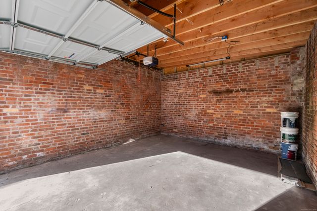 201 Portsea Street, New Haven, CT 06519