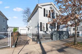 201 Portsea Street, New Haven, CT 06519