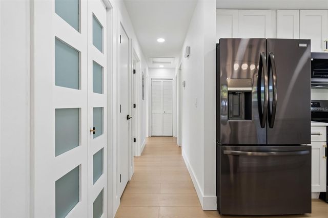 4512 W ROGERS AVENUE, Tampa, FL 33611