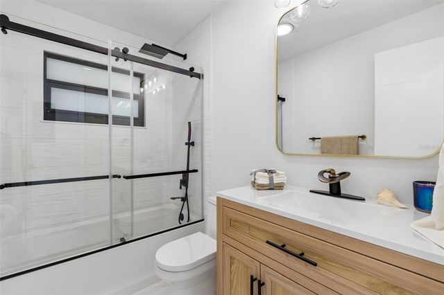 4512 W ROGERS AVENUE, Tampa, FL 33611