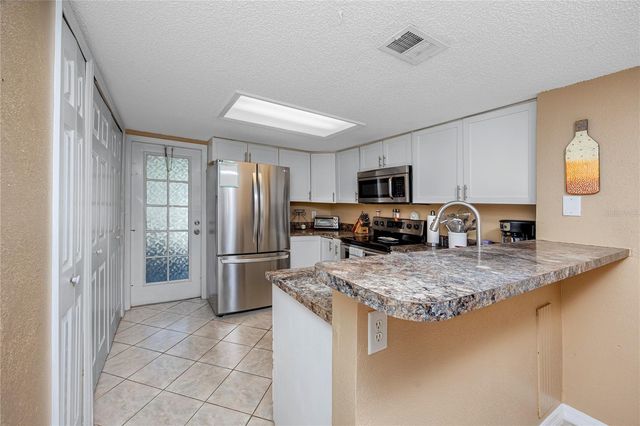 6661 121ST AVENUE H, Largo, FL 33773