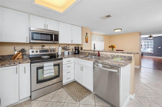 6661 121ST AVENUE H, Largo, FL 33773
