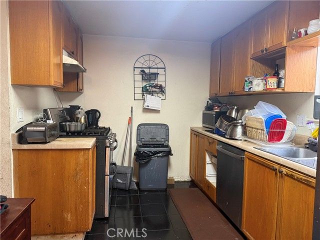 447 E Adair, Long Beach, CA 90805