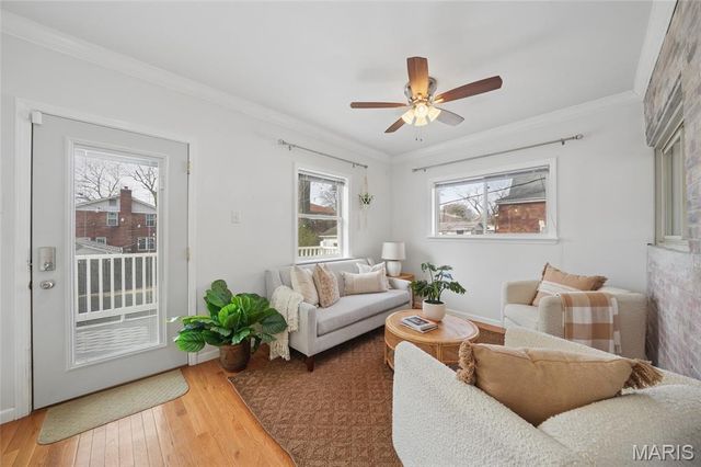 1121 Ralph Terrace, St Louis, MO 63117