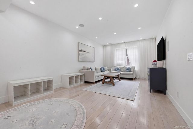 1500 Ocean Parkway 1A, Brooklyn, NY 11230