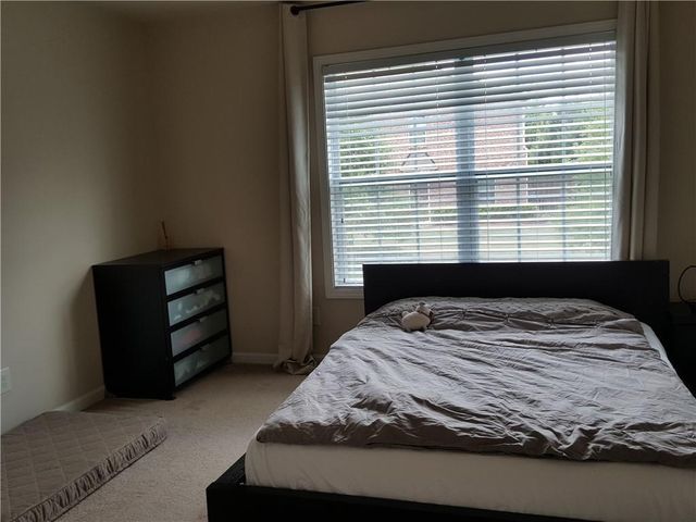 805 Pleasant Hill NW Road 330, Lilburn, GA 30047