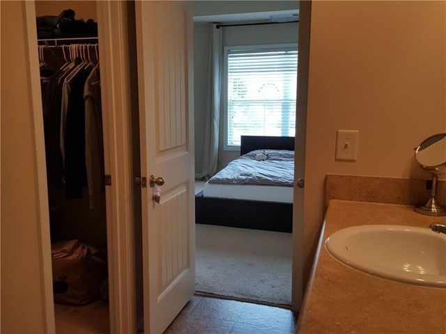 805 Pleasant Hill NW Road 330, Lilburn, GA 30047