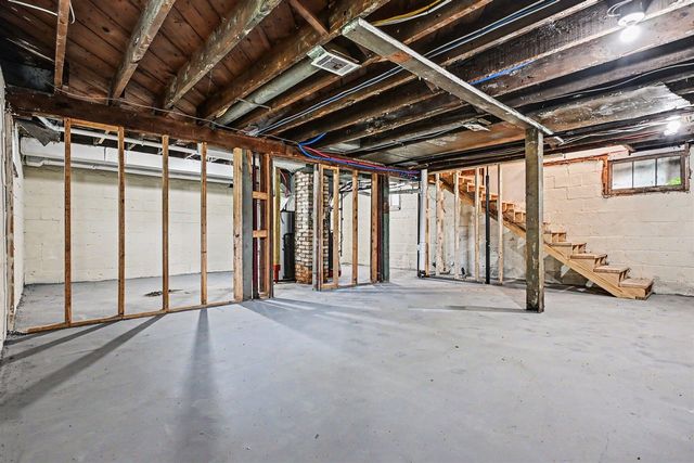 314 N 6th Street, Niles, MI 49120