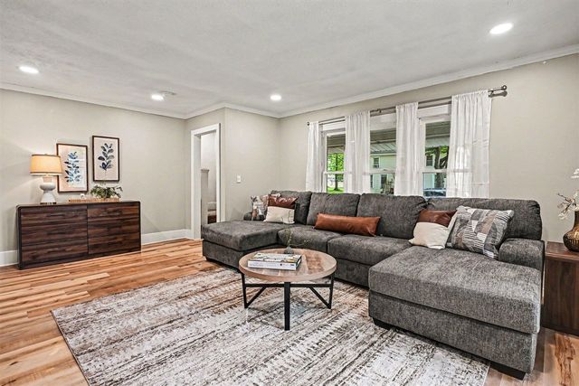 314 N 6th Street, Niles, MI 49120