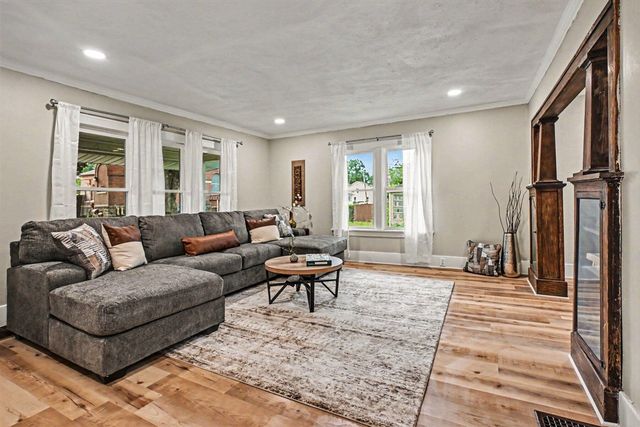 314 N 6th Street, Niles, MI 49120