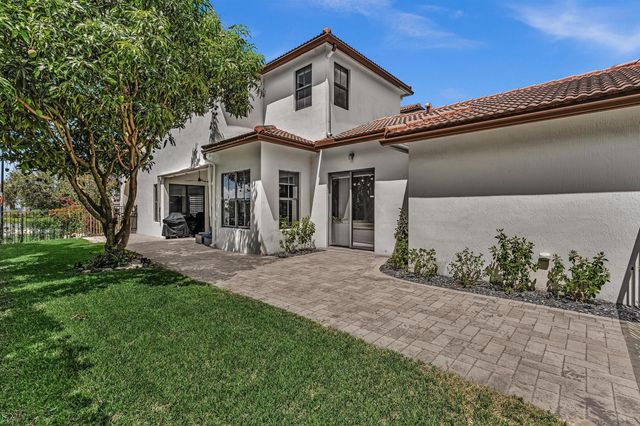 8289 NW 38TH Street, Cooper City, FL 33024