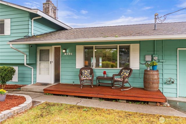 2101 172nd Street E, Spanaway, WA 98387
