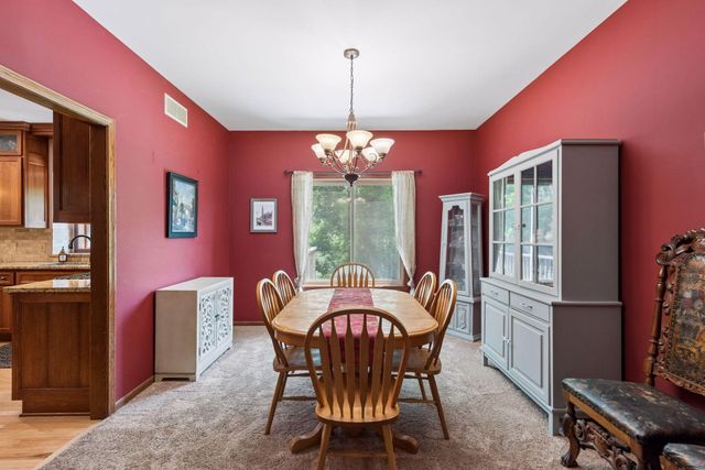 18477 Tristram Way, Eden Prairie, MN 55346