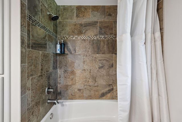 18477 Tristram Way, Eden Prairie, MN 55346