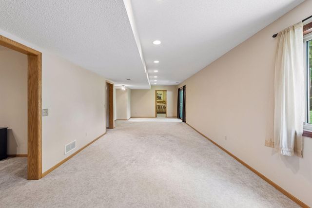 18477 Tristram Way, Eden Prairie, MN 55346
