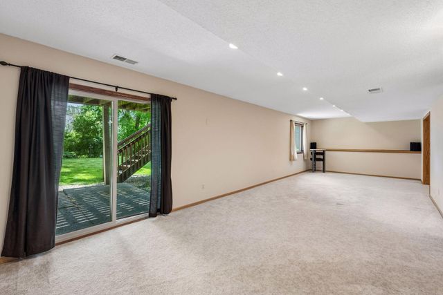 18477 Tristram Way, Eden Prairie, MN 55346