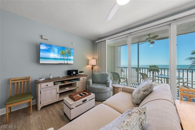 5480 Estero BLVD 103, Fort Myers Beach, FL 33931