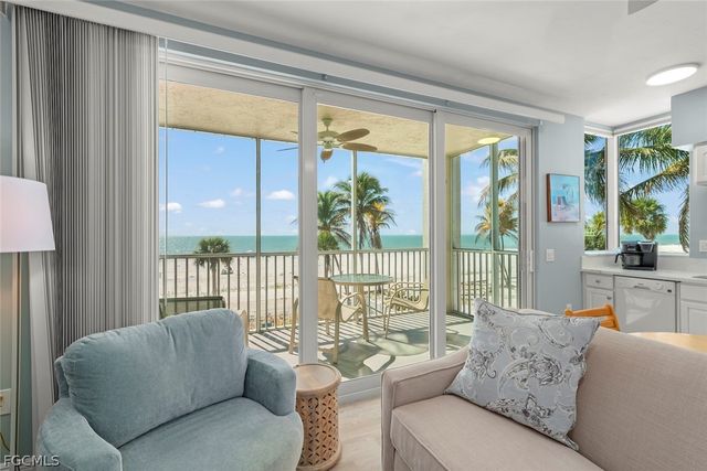 5480 Estero BLVD 103, Fort Myers Beach, FL 33931