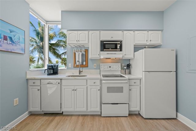 5480 Estero BLVD 103, Fort Myers Beach, FL 33931