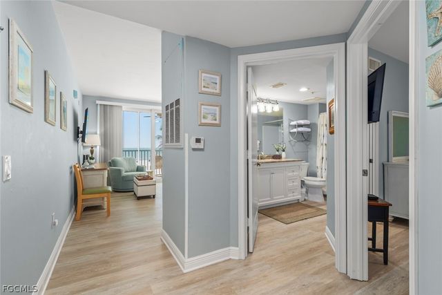 5480 Estero BLVD 103, Fort Myers Beach, FL 33931