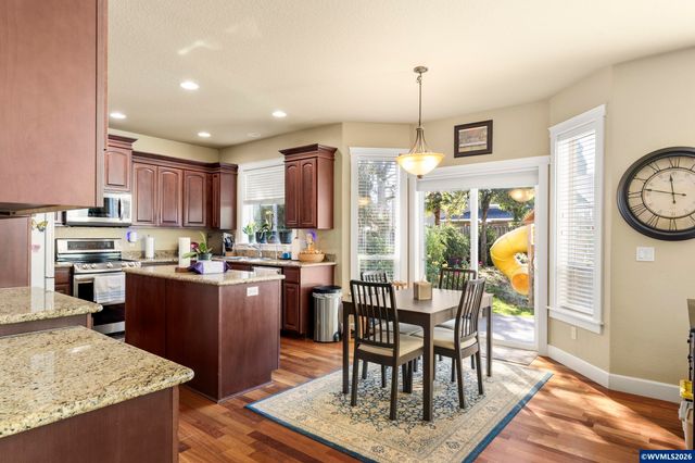 2810 Flat Rock Ct NW, Salem, OR 97304