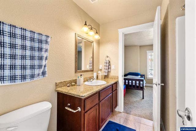 2810 Flat Rock Ct NW, Salem, OR 97304