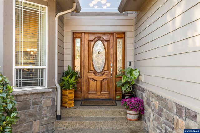 2810 Flat Rock Ct NW, Salem, OR 97304