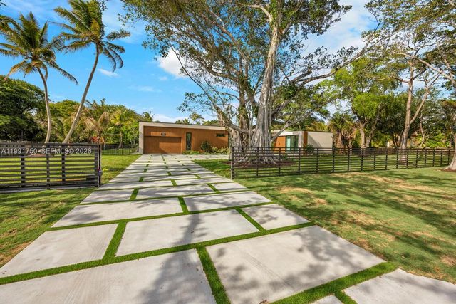 7901 SW 120th Street, Pinecrest, FL 33156