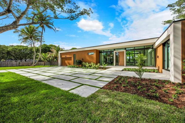 7901 SW 120th Street, Pinecrest, FL 33156