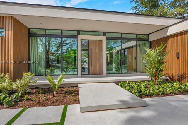 7901 SW 120th Street, Pinecrest, FL 33156