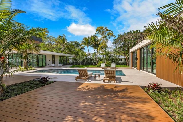 7901 SW 120th Street, Pinecrest, FL 33156